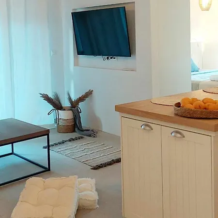 Maya Apartments, Modern And Convenient Apartments With Private Parking Skiathos Exteriér fotografie