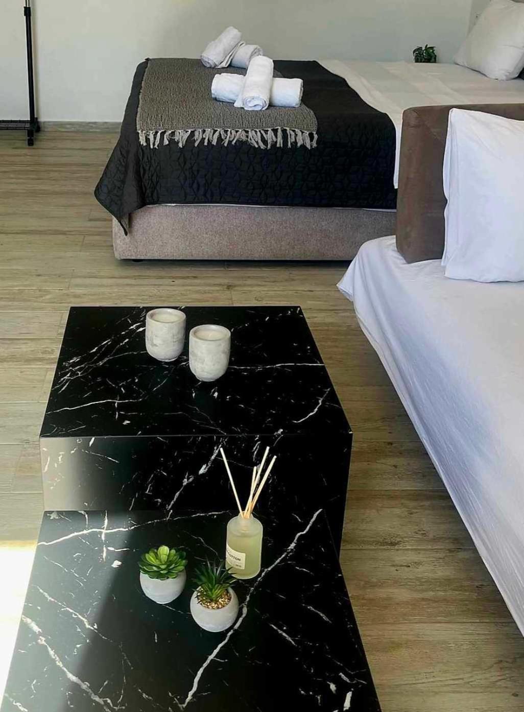 Διαμέρισμα Maya Apartments, Modern And Convenient With Private Parking