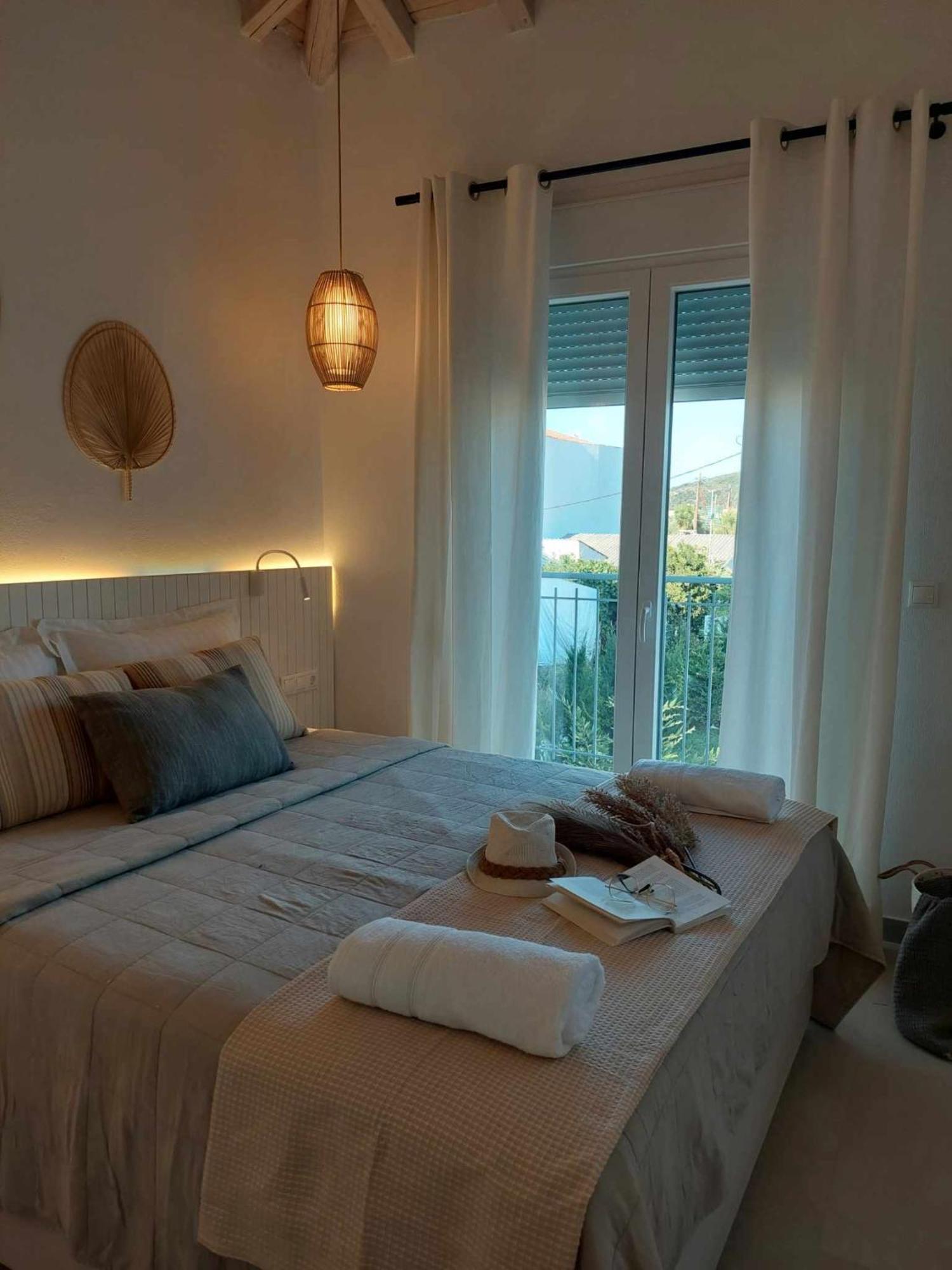 Maya Apartments, Modern And Convenient With Private Parking *