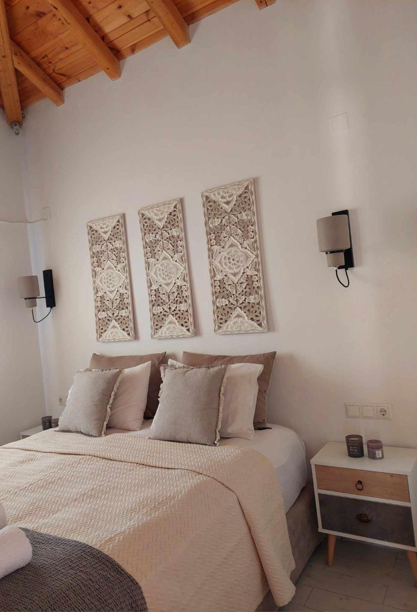 Maya Apartments, Modern And Convenient With Private Parking Apartmán